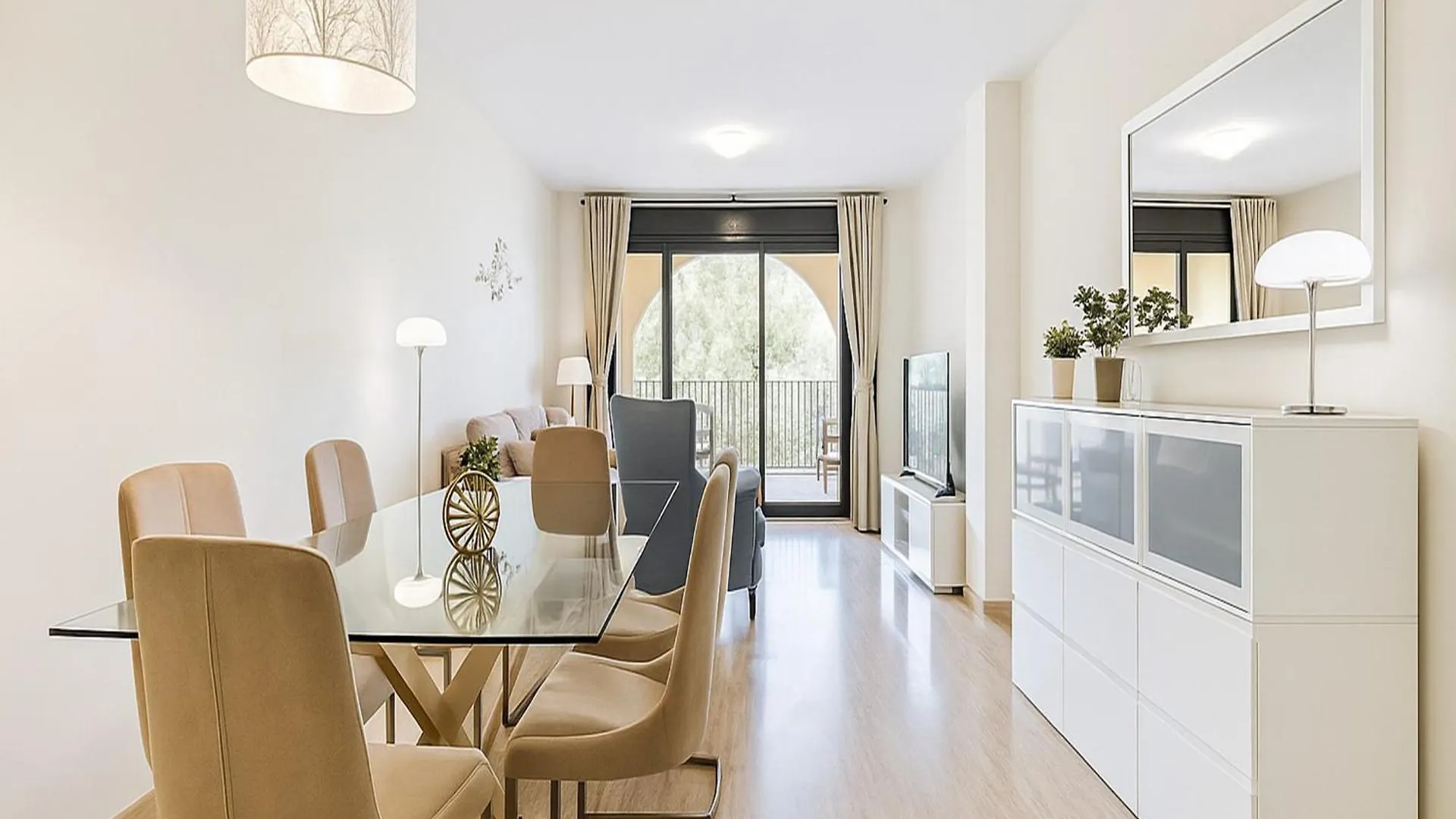 Dona Lucia Resort- Between Mountain And Sea Estepona Apartment