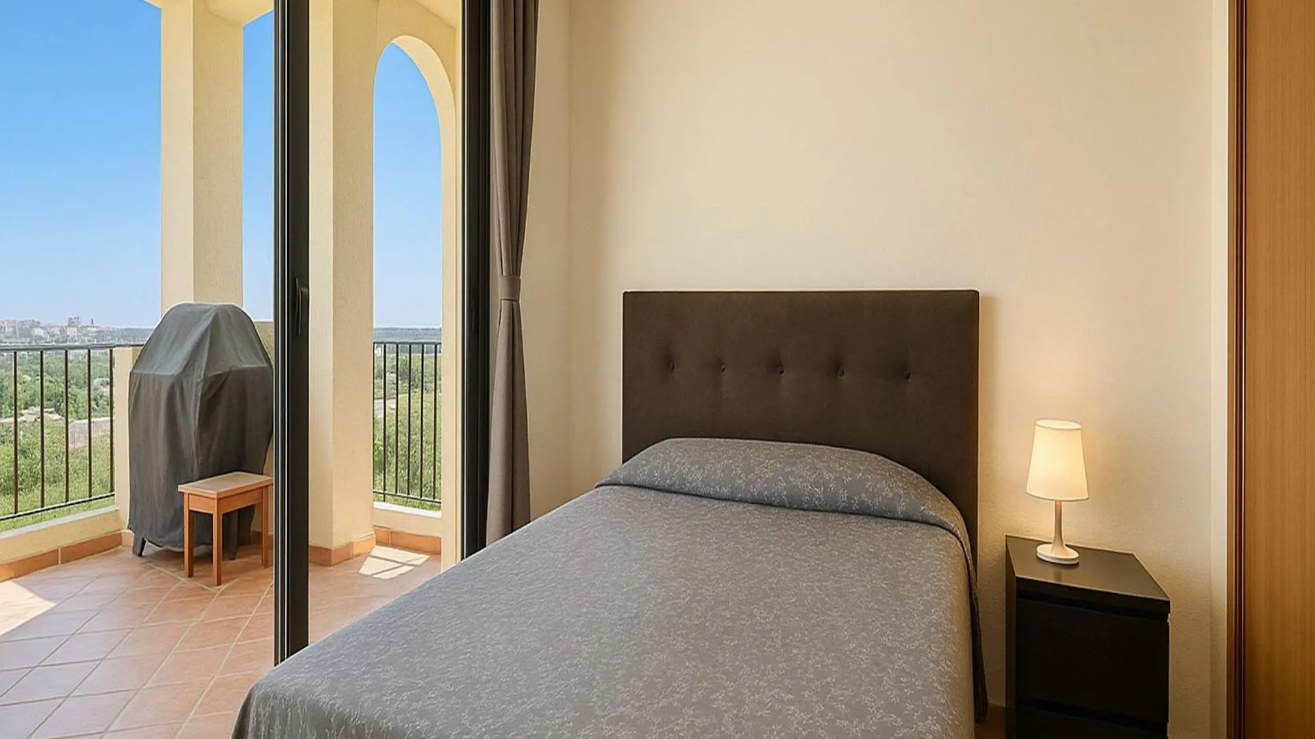 Dona Lucia Resort- Between Mountain And Sea Estepona Spain