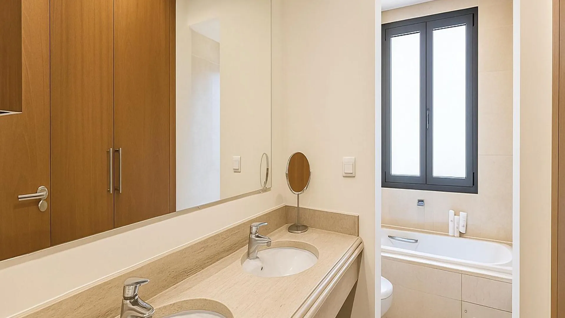 Dona Lucia Resort- Between Mountain And Sea Estepona